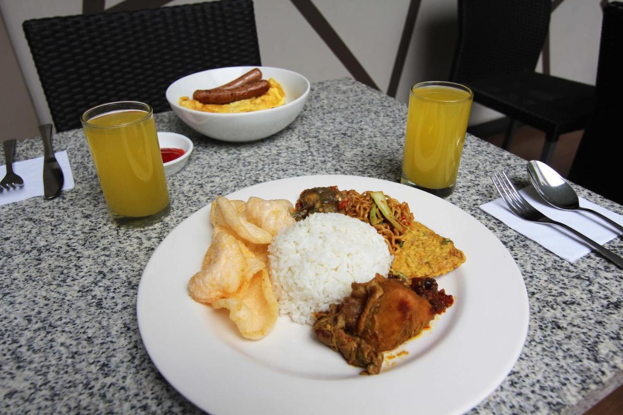 Choice Stay Hotel Denpasar Exterior foto